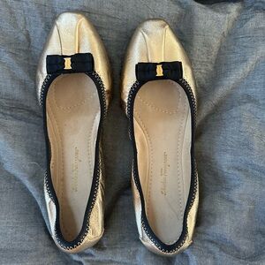 Salvatore Ferragamo My Joy Gold Ballet Flats sz 9C